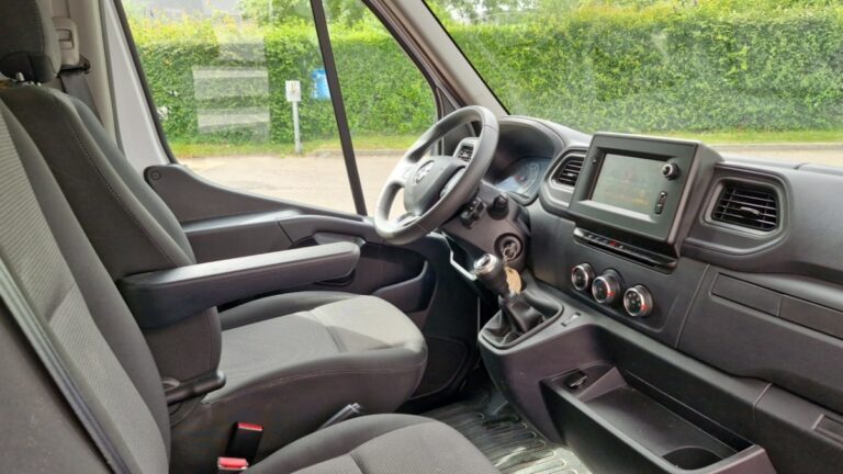 Renault Master F3500 Energy dCi 145 Caisse Déménagement 20m3 - Image 07 (July 7, 2026)
