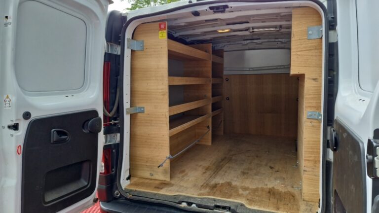 Renault Trafic FOURGON 2800 kg blue dci 110 confort - Image 10 (July 7, 2026)