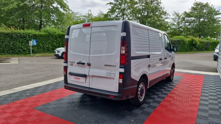 Renault Trafic FOURGON 2800 kg blue dci 110 confort - Image 04 (July 7, 2026)