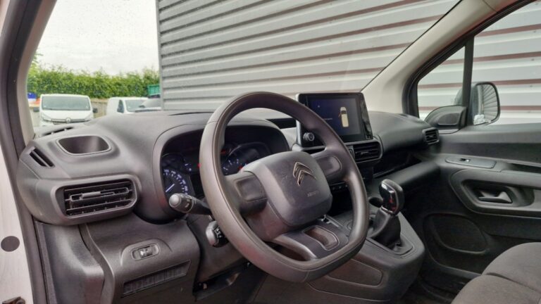 Citroën Berlingo VAN M 1000 BLUEHDI 100 SS BVM5 CLUB - Image 12 (July 7, 2026)