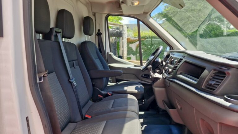 Ford Transit FOURGON t310 2.0 ecoblue 105 ss trend business - Image 07 (July 7, 2026)