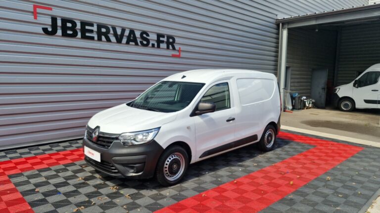 Renault Express Van Confort – Blue dCi 95 - Image 01 (July 7, 2026)