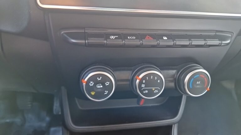 Renault Express Van Confort – Blue dCi 95 - Image 14 (July 7, 2026)