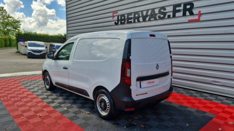Renault Express Van Confort – Blue dCi 95 - Image 04 (July 7, 2026)