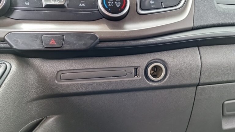Ford Transit Custom CABINE APPROFONDIE 2.0 Ecoblue 130 Trend Business - Image 19 (July 7, 2026)
