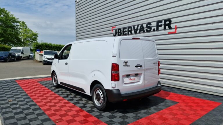 Toyota PROACE MEDIUM 1.5L 100 D-4D BVM6 DYNAMIC - Image 05 (July 7, 2026)