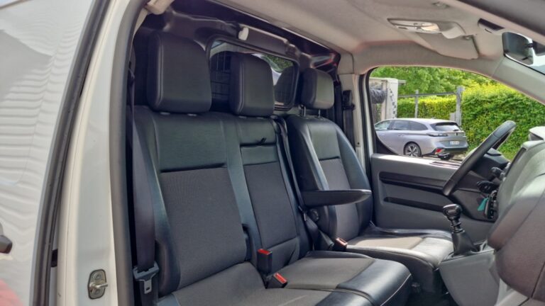 Toyota PROACE MEDIUM 1.5L 100 D-4D BVM6 DYNAMIC - Image 08 (July 7, 2026)