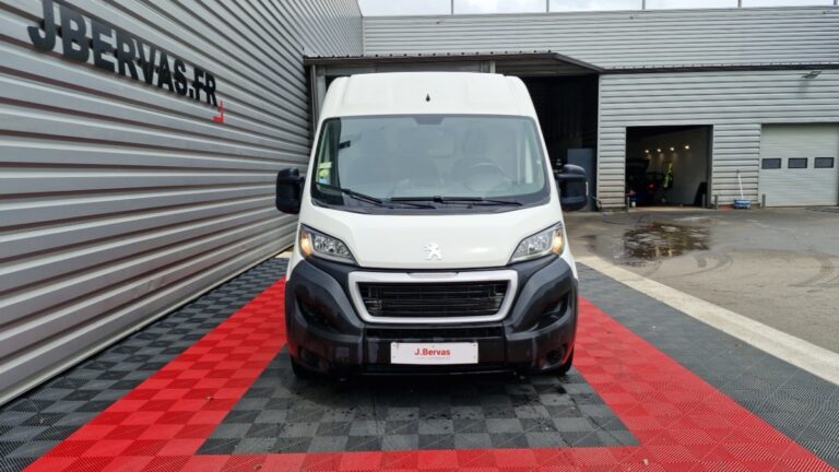 Peugeot Boxer FOURGON TOLE 335 BLUEHDI 140 SS PREMIUM - Image 02 (July 7, 2026)