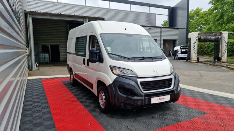 Peugeot Boxer FOURGON TOLE 335 BLUEHDI 140 SS PREMIUM - Image 03 (July 7, 2026)