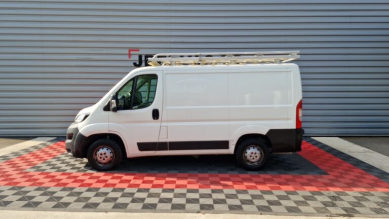 Peugeot Boxer 330 BlueHDi 120 ASPHALT - Image 06 (July 7, 2026)