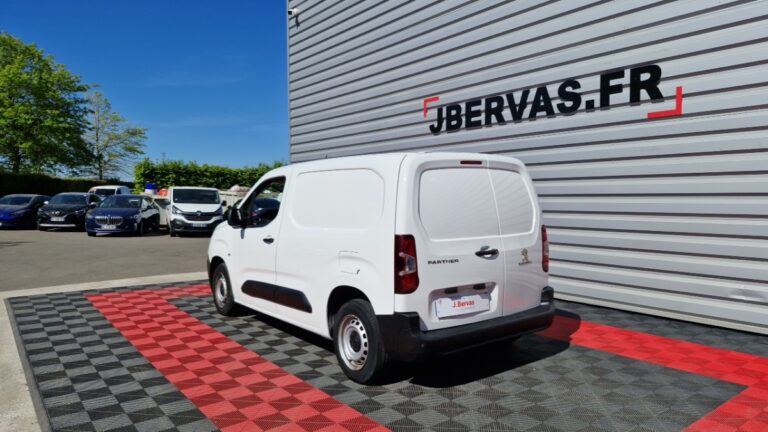 Peugeot Partner FOURGON STANDARD 650 KG BLUEHDI 100 BVM5 PREMIUM - Image 05 (July 7, 2026)