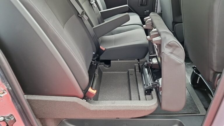Fiat Scudo CABINE APPROFONDIE XL BlueHDI 180 S&S EAT8 - Image 11 (July 7, 2026)