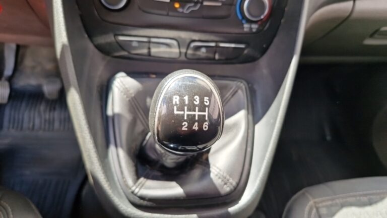 Ford Transit Connect CABINE APPROFONDIE L1 1.5 ecoblue 100 Trend - Image 16 (July 7, 2026)