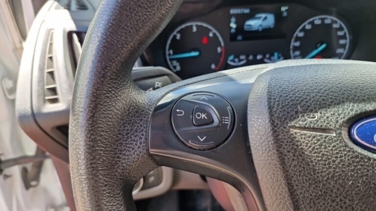 Ford Transit Connect CABINE APPROFONDIE L1 1.5 ecoblue 100 Trend - Image 20 (July 7, 2026)