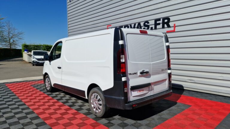 Renault Trafic FOURGON 1000 kg dci 145 energy edc grand confort - Image 05 (July 7, 2026)
