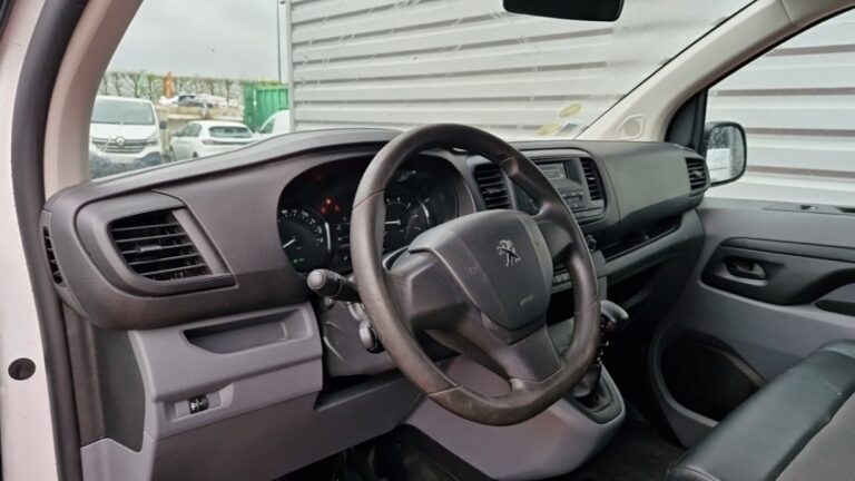 Peugeot Expert FOURGON tole standard 1.5 bluehdi 120 ss bvm6 premium - Image 12 (July 7, 2026)