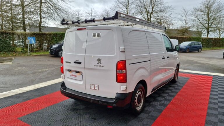 Peugeot Expert FOURGON tole standard 1.5 bluehdi 120 ss bvm6 premium - Image 04 (July 7, 2026)