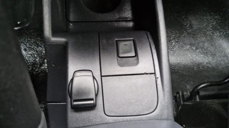 Renault Kangoo Express BLUE DCI 95 EXTRA R-LINK - Image 19 (July 7, 2026)