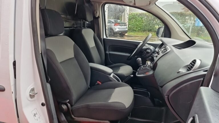 Renault Kangoo Express BLUE DCI 95 EXTRA R-LINK - Image 08 (July 7, 2026)
