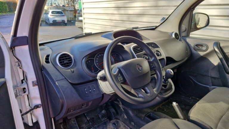 Renault Kangoo Express BLUE DCI 95 GRAND CONFORT - Image 09 (July 7, 2026)