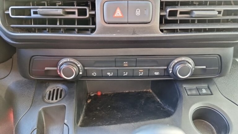 Citroën Berlingo VAN M 650 BLUEHDI 100 SS BVM5 CLUB - Image 18 (July 7, 2026)