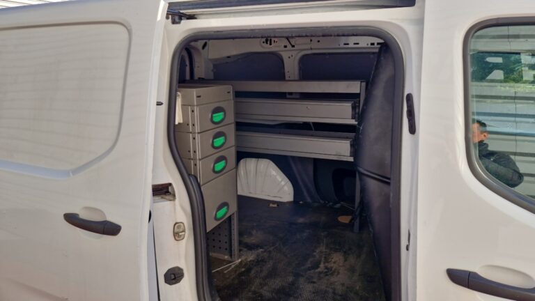 Citroën Berlingo VAN M 650 BLUEHDI 100 SS BVM5 CLUB - Image 09 (July 7, 2026)