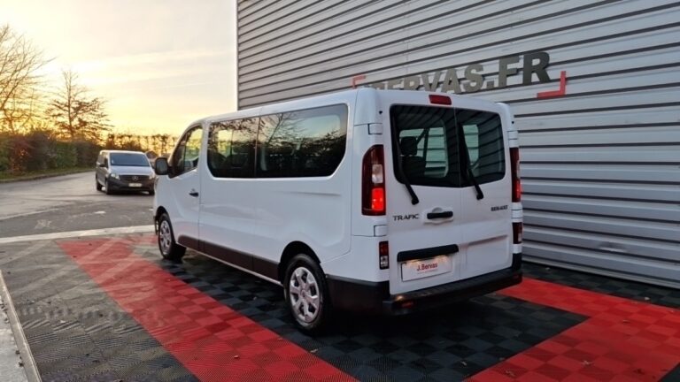 Renault Trafic COMBI L2 2.0 DCI 150 ENERGY SS ZEN - Image 05 (July 7, 2026)