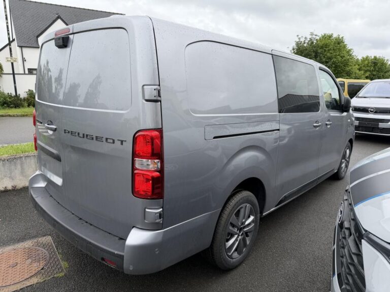 Peugeot Expert III CABINE APPROFONDIE FIXE XL 2.2 BLUEHDI 180 S&S EAT8 ASPHALT - Image 06 (July 7, 2026)