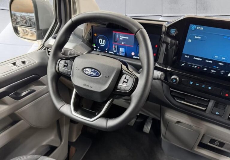 Ford Transit Custom II (2) CABINE APPROFONDIE 320 L2 2.0 ECOBLUE 170 BVA8 LIMITED - Image 10 (July 7, 2026)
