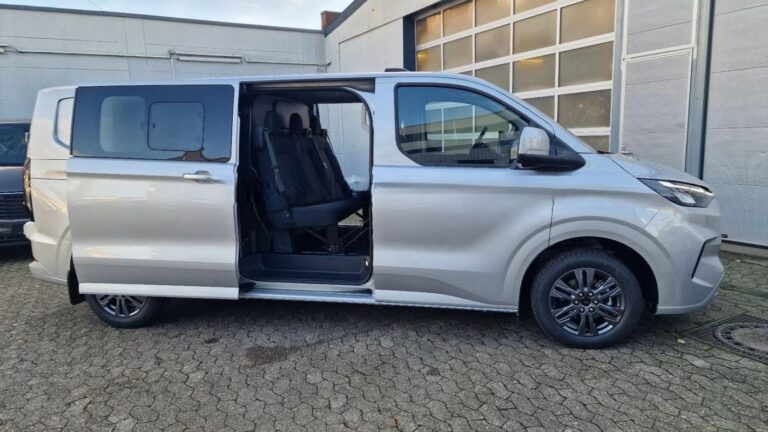 Ford Transit Custom II (2) CABINE APPROFONDIE 320 L2 2.0 ECOBLUE 170 BVA8 LIMITED - Image 06 (July 7, 2026)