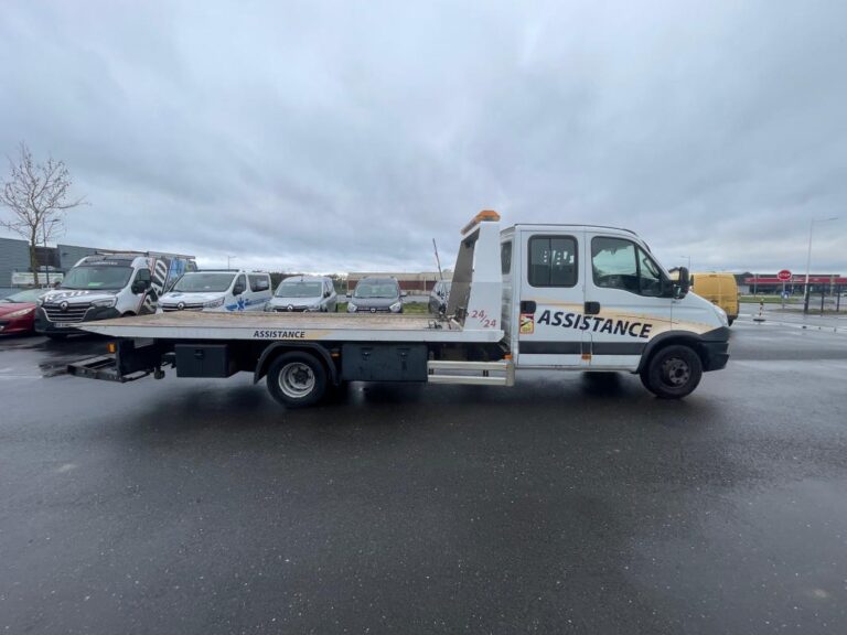 Iveco Daily PLATEAU PORTE-VOITURES BASCULANT COULISSANT TYPE BB30H –70C17L – 7T DOUBLE CABINE - Image 04 (July 7, 2026)
