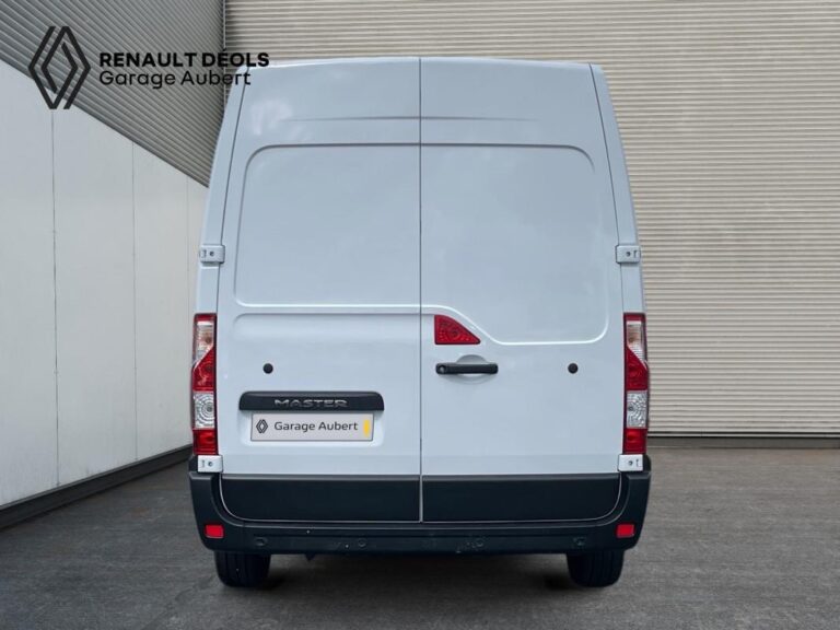 Renault Master III TRAC F3300 DCI 135 GRAND CONFORT - Image 04 (July 7, 2026)