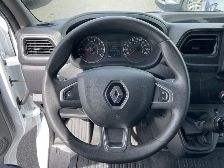 Renault Master III TRAC F3300 DCI 135 GRAND CONFORT - Image 09 (July 7, 2026)