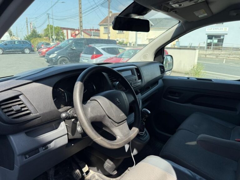 Peugeot Expert 1.5 BLUEHDI 100CH TVA RECUPERABLE GARANTIE 6 MOIS / REPRISE POSSIBLE - Image 09 (July 7, 2026)