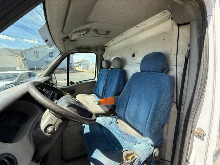 Opel Movano 2.5 CDTI 100CH TVA RECUPERABLE GARANTIE 6 MOIS / REPRISE POSSIBLE - Image 08 (July 7, 2026)