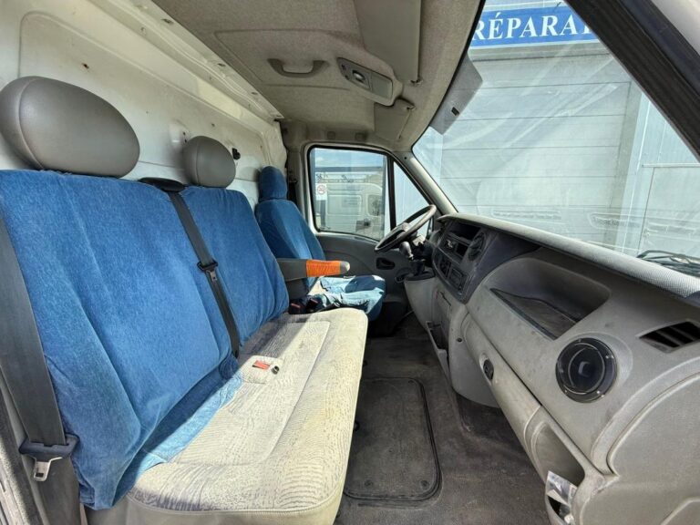 Opel Movano 2.5 CDTI 100CH TVA RECUPERABLE GARANTIE 6 MOIS / REPRISE POSSIBLE - Image 09 (July 7, 2026)