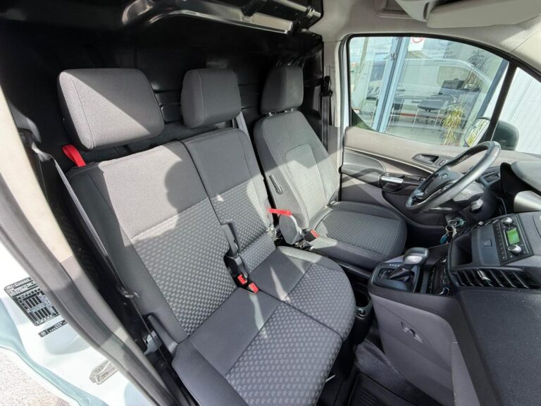 Ford Transit Connect 1.5 TDCI 120 CH BVA TVA RECUP GARANTIE 6 MOIS / REPRISE POSSIBLE - Image 12 (July 7, 2026)