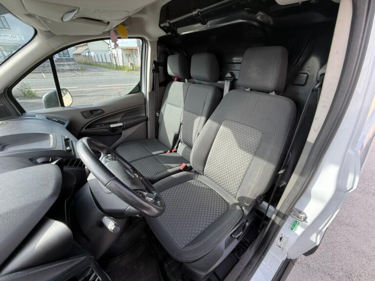 Ford Transit Connect 1.5 TDCI 120 CH BVA TVA RECUP GARANTIE 6 MOIS / REPRISE POSSIBLE - Image 13 (July 7, 2026)