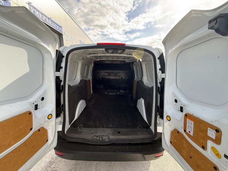 Ford Transit Connect 1.5 TDCI 120 CH BVA TVA RECUP GARANTIE 6 MOIS / REPRISE POSSIBLE - Image 14 (July 7, 2026)