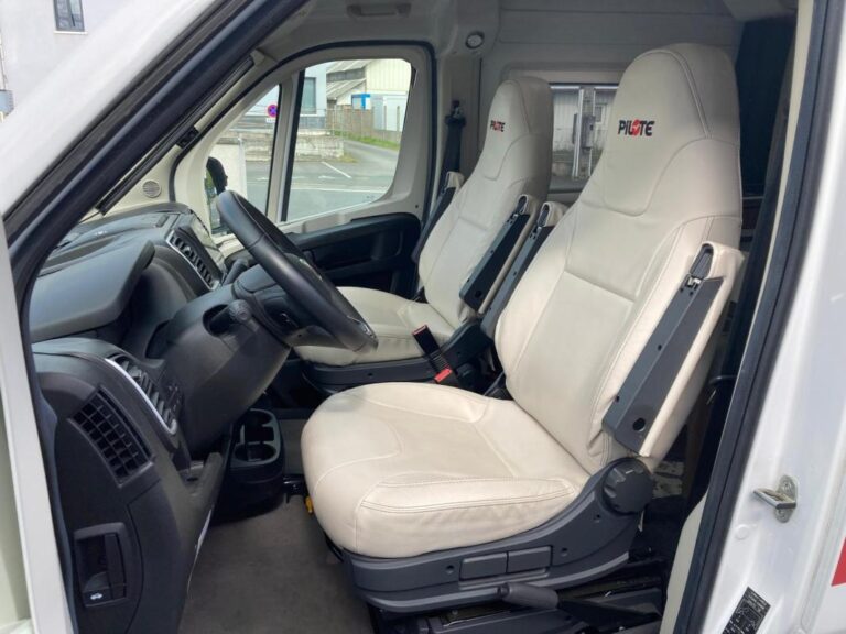 Fiat Ducato PILOTE CAMPING CAR 2.2 JTD 140 CH GARANTIE 6 MOIS / REPRISE POSSIBLE - Image 08 (July 7, 2026)