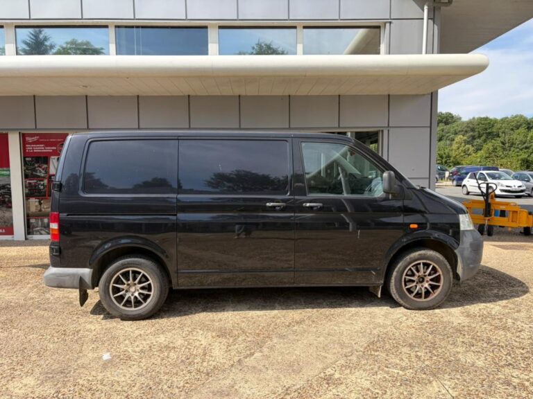 Volkswagen T5 Multivan Court 1.9 TDI 102Ch – 218 000Km 2006 - Image 04 (July 7, 2026)
