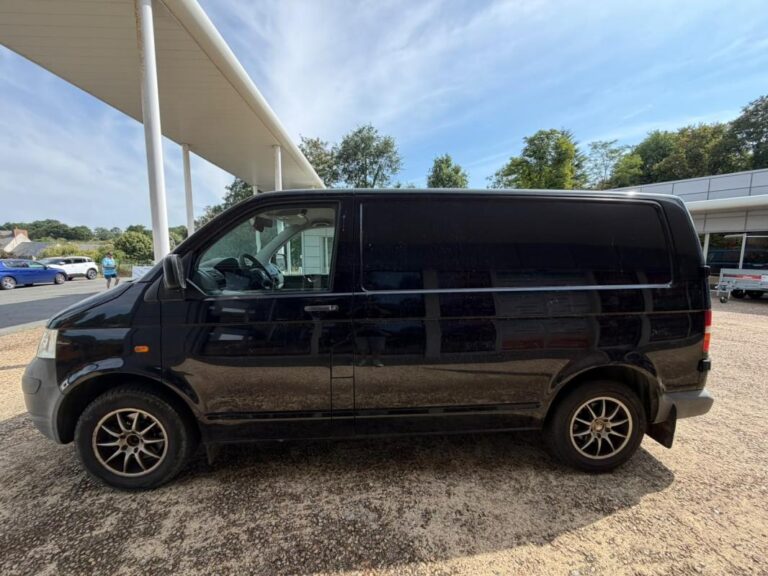 Volkswagen T5 Multivan Court 1.9 TDI 102Ch – 218 000Km 2006 - Image 08 (July 7, 2026)