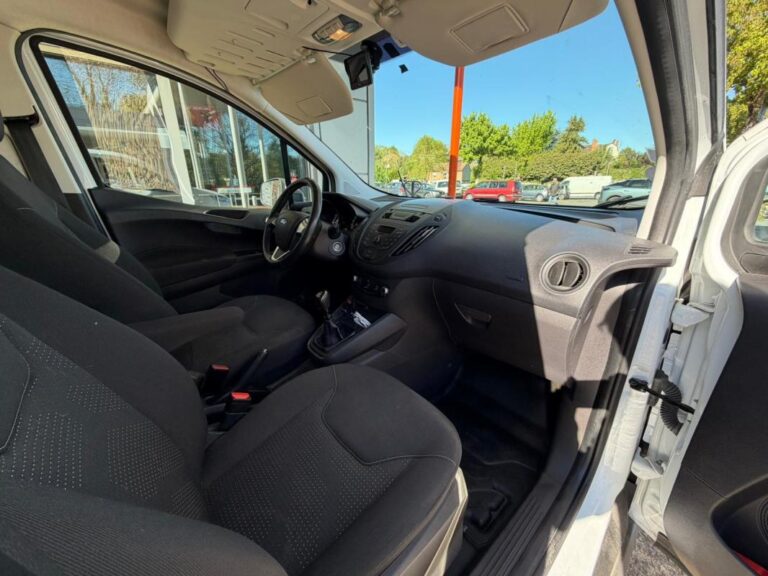 Ford transit courier Trend 1.0 EcoBoost 100 Ch – Faible kilométrage 2019 55 000km Garantie 6 Mois - Image 10 (July 7, 2026)