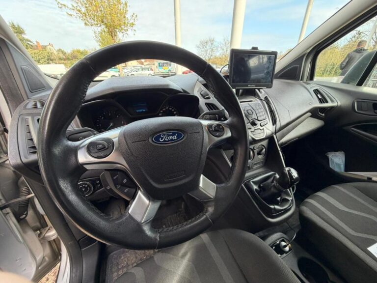 Ford Transit Connect 1.6 TDCi 95ch – Utilitaire Fiable 2014 123 000km Garantie 6 Mois - Image 12 (July 7, 2026)
