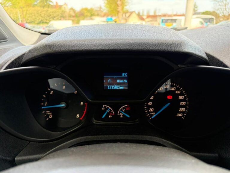 Ford Transit Connect 1.6 TDCi 95ch – Utilitaire Fiable 2014 123 000km Garantie 6 Mois - Image 16 (July 7, 2026)