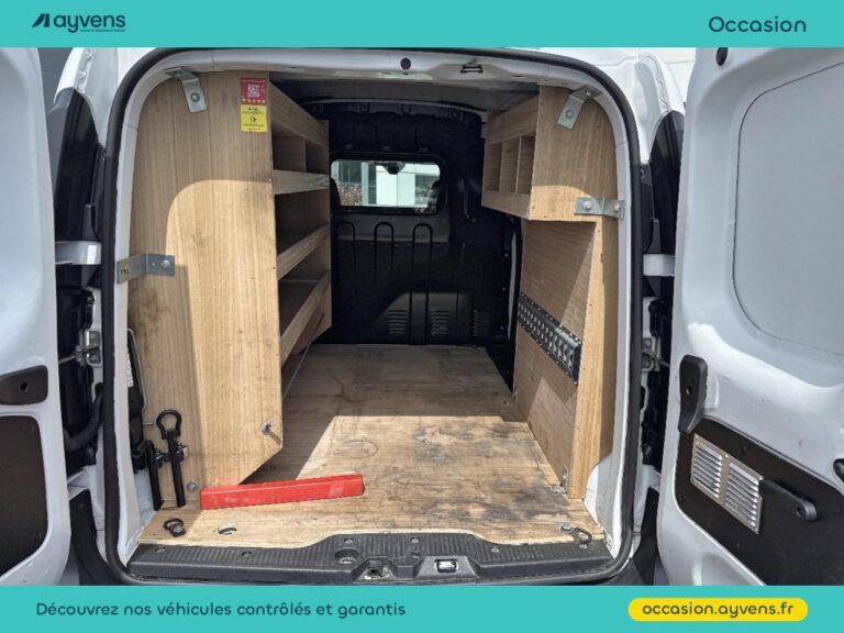 Renault Express Van 1.3 TCe 100ch Confort - Image 13 (July 7, 2026)