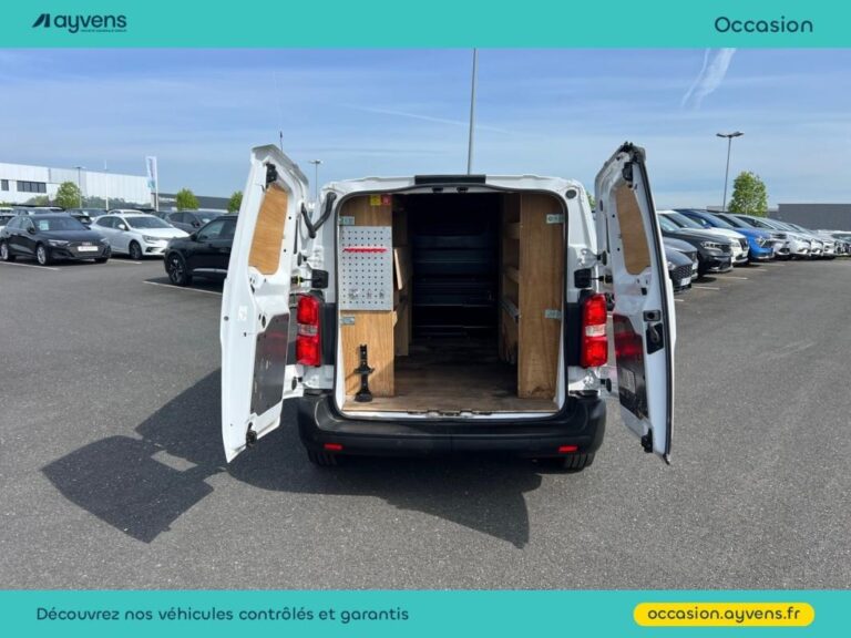 Peugeot Expert Fg M 2.0 BlueHDi 145ch S&S Pack Asphalt - Image 13 (July 7, 2026)