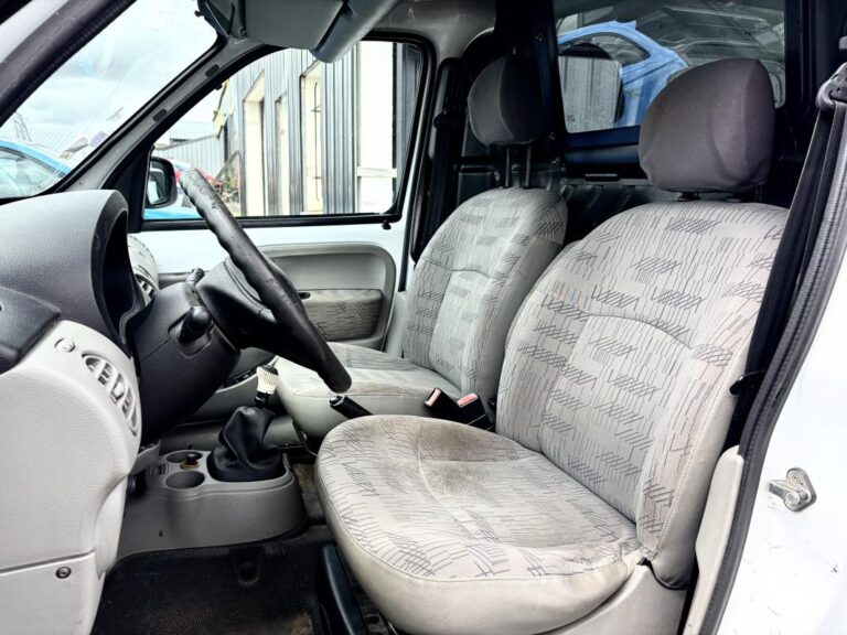 Renault Kangoo Express Fourgon Phase 2 1.5 dCi 65cv - Image 08 (July 7, 2026)