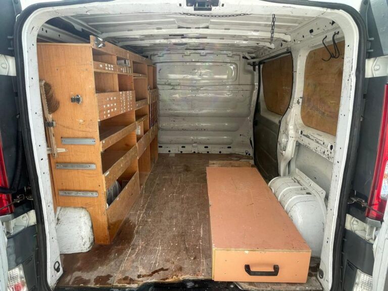 Renault Trafic 2.0 dCi 90ch – Garantie 6 mois Reprise possible - Image 13 (July 7, 2026)