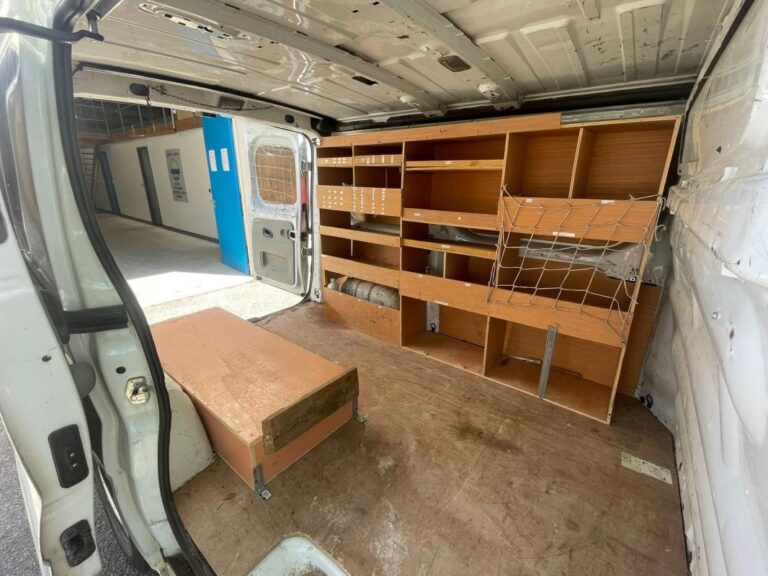 Renault Trafic 2.0 dCi 90ch – Garantie 6 mois Reprise possible - Image 15 (July 7, 2026)